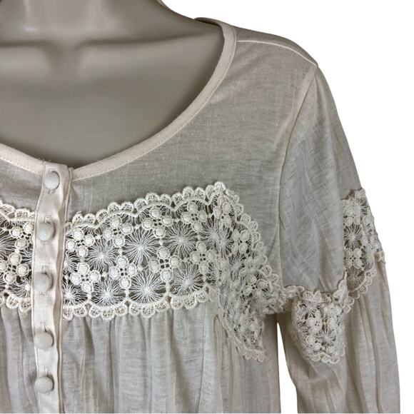 Cream Crochet Trim Henley Style Pop Over Top Scoop Neck Button Trim Loose fit - Picture 14 of 16